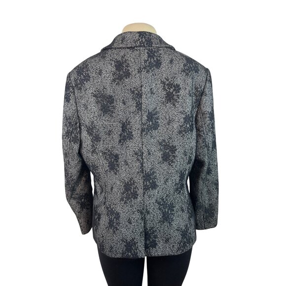 Lovely Gray & Black Floral Patterned Blazer Jacket Women’s - Picture 3 of 8